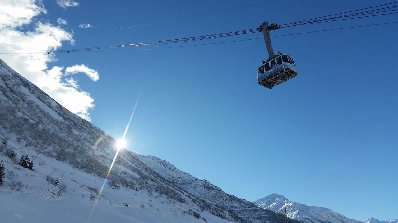 4P Apartment Andermatt Buitenkant foto